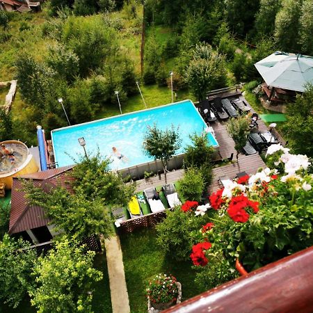 Vila Alunis Буштени Экстерьер фото