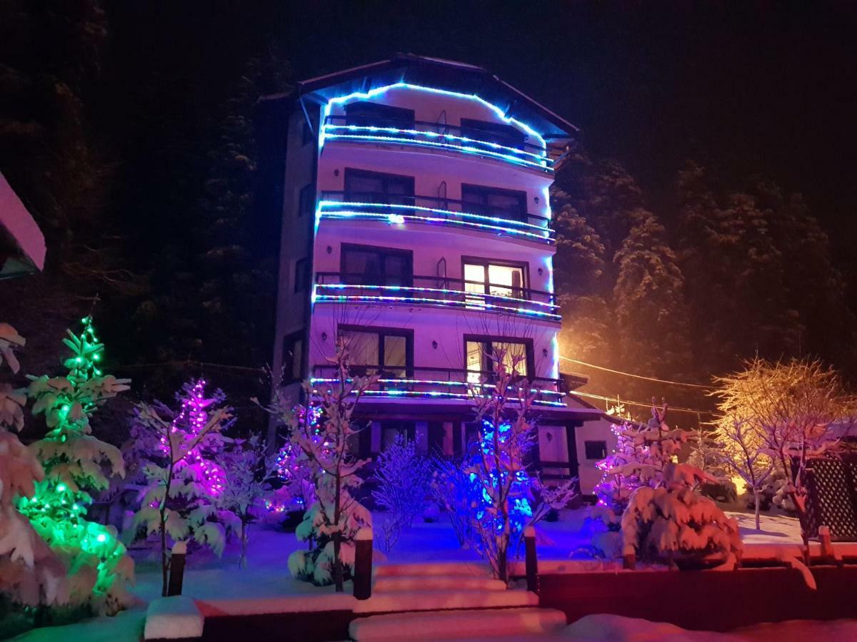 Vila Alunis Буштени Экстерьер фото